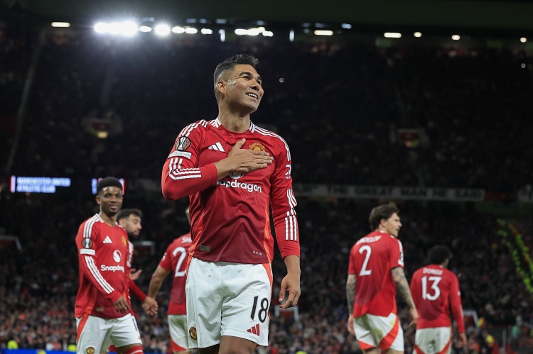 龙珠体育直播-卡塞米罗：很多人忘了我在曼联已拿到2冠 有些球队取胜就疯狂庆祝